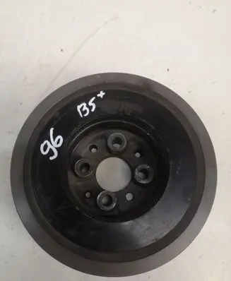 Volkswagen PASSAT B5.5 Crankshaft pulley 038105243F 038105243