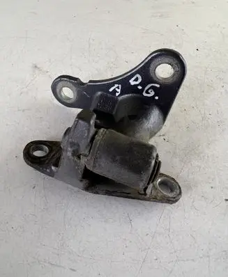 Mitsubishi Colt Rear door lower hinge