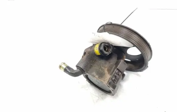 Opel Astra F Power steering pump 90468384