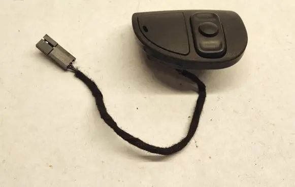 Dodge Charger Steering wheel buttons/switches 5RQ11DX9AB 44018304