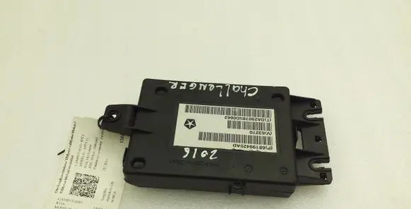 Dodge Challenger Air conditioning/heating control unit 68199429AD P68199429AD