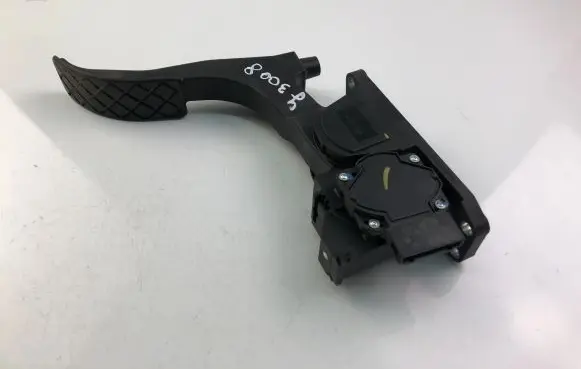 Volkswagen Polo V 6R Accelerator throttle pedal 6Q1721503M