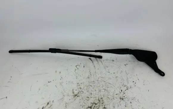 Mercedes-Benz GLE W167 Front wiper blade arm A1678201100