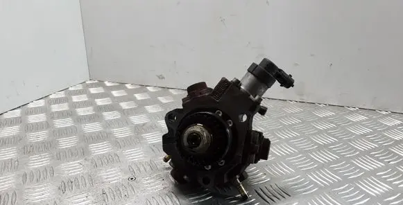 Nissan Qashqai Fuel injection high pressure pump 0445010170 8200690744
