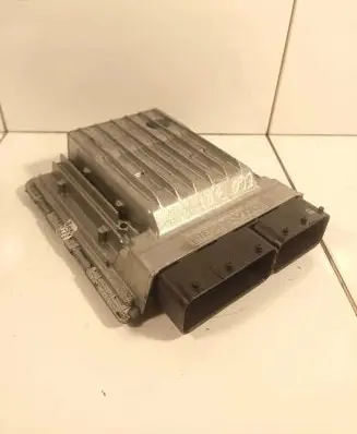 BMW 5 E60 E61 Engine control unit/module 7576719 5WK93630 522394