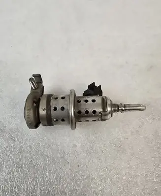 Volvo XC90 AdBlue injector 32203677