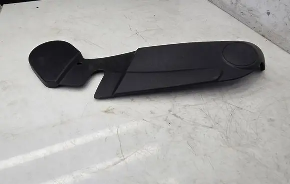 Mercedes-Benz Vito Viano W639 Seat trim A0009123323 391000511X 8302728