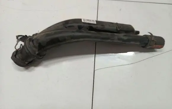 Volkswagen Transporter - Caravelle T5 Fuel tank filler neck pipe 7H0201138