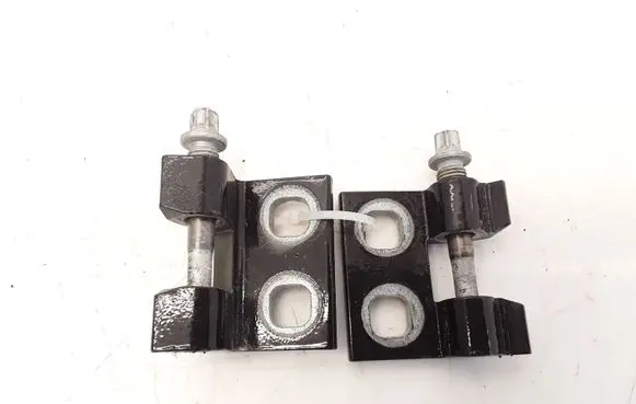 Rear door hinge set