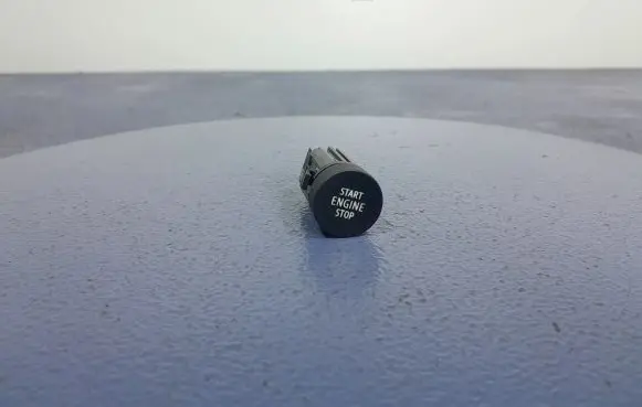 Renault Arkana Engine start stop button switch 251506286R