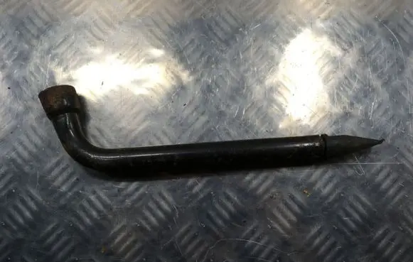 Ford Focus Wheel nut wrench 93BB17032AB