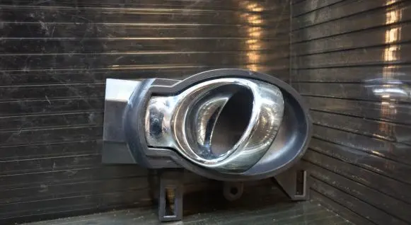 Front door interior handle