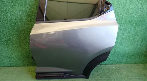Nissan Juke II F16 Rear door 