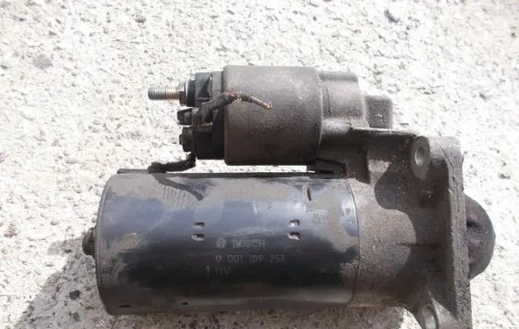 Alfa Romeo 147 Starter motor
