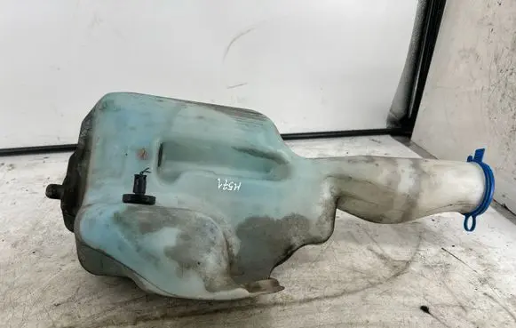 Volkswagen Crafter Windshield washer fluid reservoir/tank A9068690220