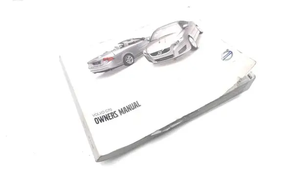 Volvo C70 Owners service history hand book 