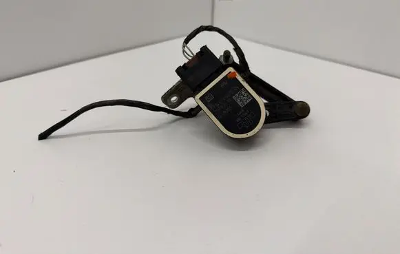 BMW 5 F10 F11 Headlight/headlamp level sensor 6784075 25916010