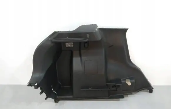 Suzuki Baleno IV Front door card panel trim 