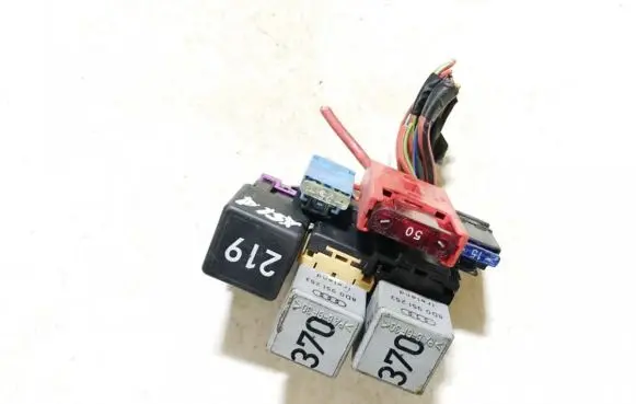Audi A4 S4 B5 8D Fuse box set 8a0937530