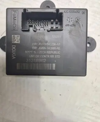 Volvo S60 Door control unit/module 31318962 AV6N14C236AB AV6N14C068AE