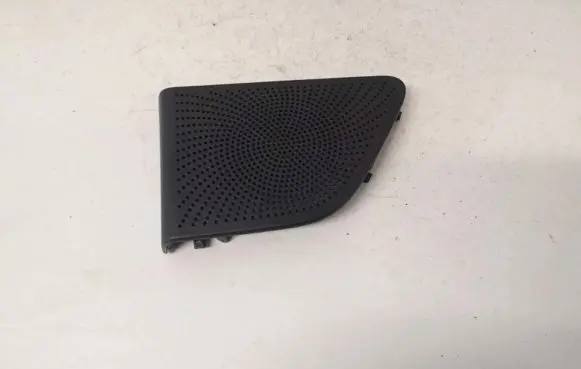 Side speaker trim/cover