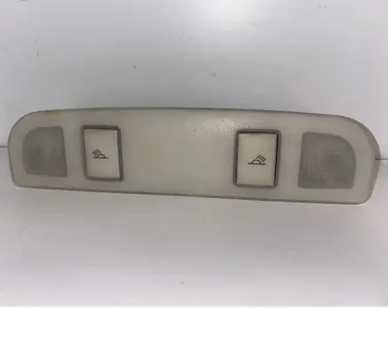 Audi A6 S6 C6 4F Rear seat light 4F0947111