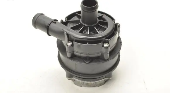 Isuzu D-Max Water pump 8984865440