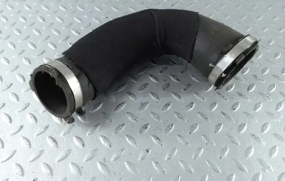 Audi A7 S7 4G Intercooler hose/pipe 4G0122101B