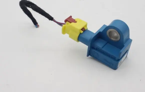Volkswagen Jetta VI Airbag deployment crash/impact sensor 5K0959351A 5WK44270