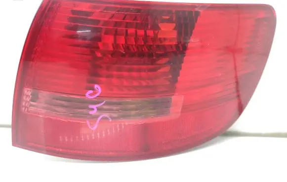 Audi A6 S6 C6 4F Rear/tail lights 4F9945096 89036913