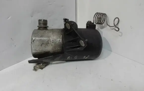 Audi A6 S6 C5 4B Air conditioning (A/C) air dryer 8D0280197C