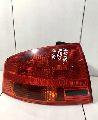 Audi A4 S4 B7 8E 8H Rear/tail lights 8E5945095