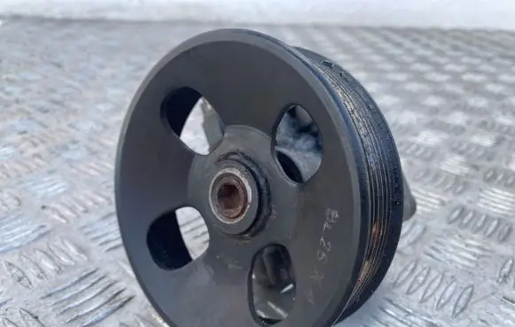 KIA Sorento Power steering pump