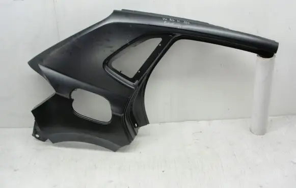 Volkswagen Polo VI Rear quarter panel 