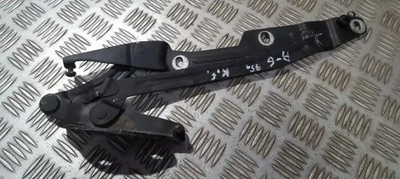 Audi A6 S6 C4 4A Tailgate/trunk/boot hinge