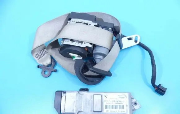BMW 7 F01 F02 F03 F04 Front seatbelt 609315700 IMPRK1001164