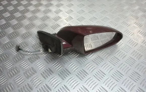 Nissan Primera Front door electric wing mirror 