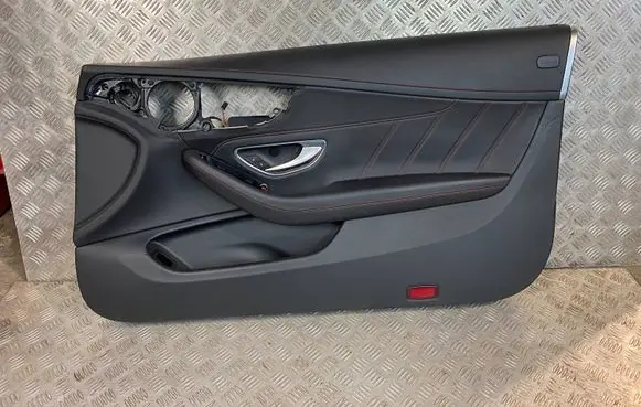 Mercedes-Benz C W205 Front door card panel trim