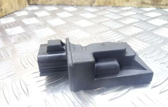 Volvo XC90 Fuel injection pump control unit/module 31478784