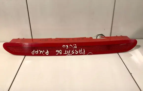 Volkswagen PASSAT B6 Third/center stoplight 1K6945097B