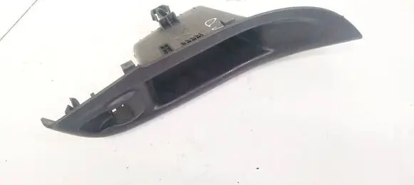 Ford Focus Front door window switch trim BM51A237W20BEW BM51-A237W20-BEW