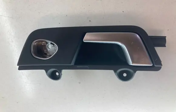 Audi A4 S4 B7 8E 8H Front door interior handle 8E2837019