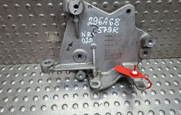Renault Zoe A/C compressor mount bracket S26279020 296A68579R