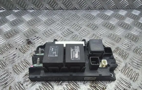 Toyota Prius+ (ZVW40) Other control units/modules G384148030 G384248020 G92Z147060