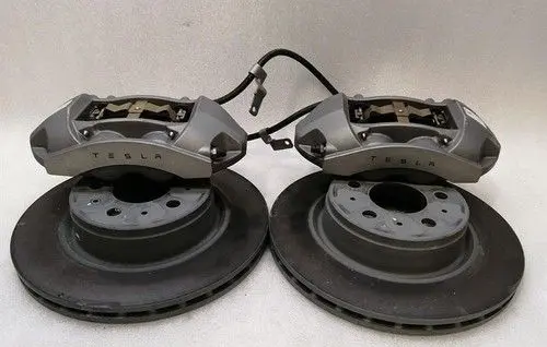 Tesla Model Y Front brake disc dust cover plate 104461100D