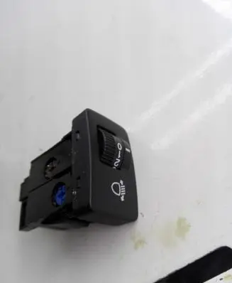 Honda CR-V Headlight level height control switch M31062