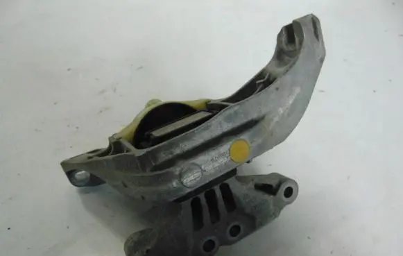Peugeot 308 Engine mount vacuum valve 4A103720