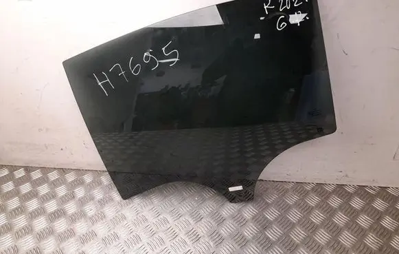 Mercedes-Benz C W206 Rear door window glass A2067351900
