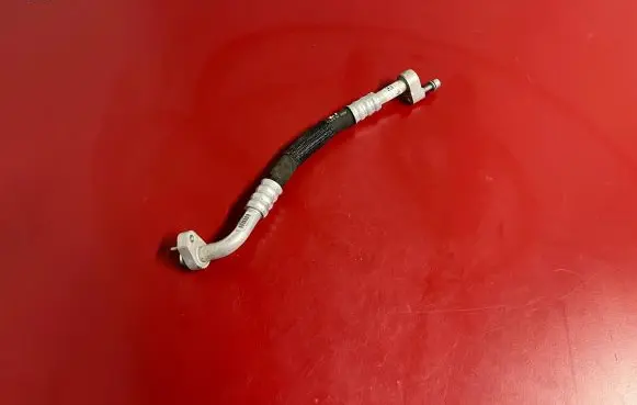 BMW i3 Air conditioning (A/C) pipe/hose 4814337 64504814337