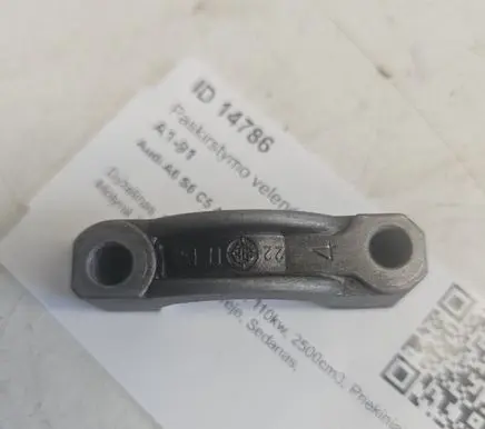 Audi A6 S6 C5 4B Camshaft holder 